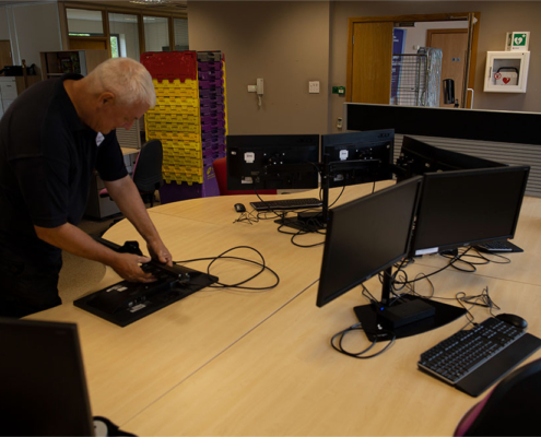 office-removal-castleford-4